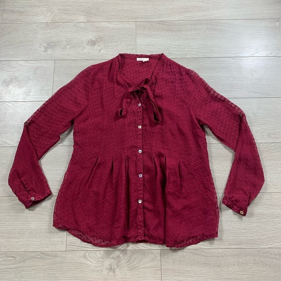 Anthropologie Meadow Rue burgundy Swiss Dot Tie Neck Buttondown Blouse - Picture 2 of 11